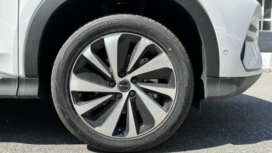 2023 EV Byd E2 Luxury Edition Pure Electric Car Used/ Closed Body Type White Edition
