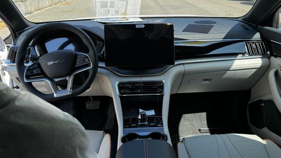 2023 Byd E2 EV Car Luxury Edition Pure Electric Car with White Color and Left Steering