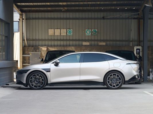 ZEEKR 007 Four-Wheel Drive Version 75kwh EV Electric Car and Satisfaction Guaranteed