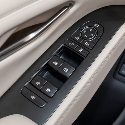 EV Car 2024 Byd Qin L Dm-I 120km Excellence Edition Customization Customizable 1.5L 101PS