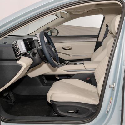Customizable 1.5L 101PS Sedan BYD Qin L 2024 DM-I 120km Excellence Version Electric Car EV