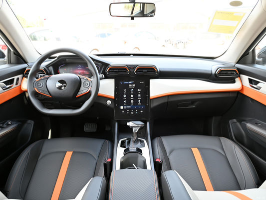 5 Seats 2023 Dongfeng Fengshen Yixuan Aeolus 1.5L Automatic Glory Edition Closed Body Type
