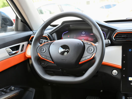 5 Seats 2023 Dongfeng Fengshen Yixuan Aeolus 1.5L Automatic Glory Edition Closed Body Type