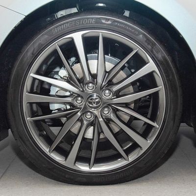 2024 Toyota Camry Dual Engine Hybrid Car 2.0hxs Sports Plus Edition with Drive FWD