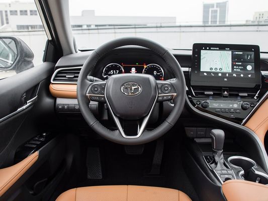 2023 Toyota Camry 2.5q Flagship Edition Automatic Gearbox Double Wishbone Independent Suspension