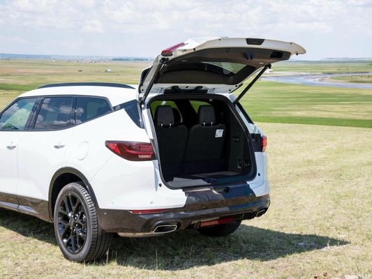 SUV Chevrolet Blazer Mh 650t RS Twin-Clutch 4WD Qing Version with Top Speed Km/H 210