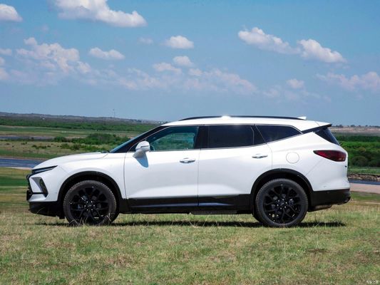 SUV Chevrolet Blazer Mh 650t RS Twin-Clutch 4WD Qing Version with Top Speed Km/H 210