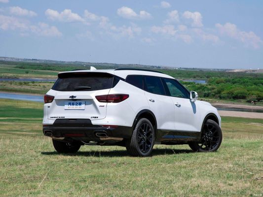 SUV Chevrolet Blazer Mh 650t RS Twin-Clutch 4WD Qing Version with Top Speed Km/H 210