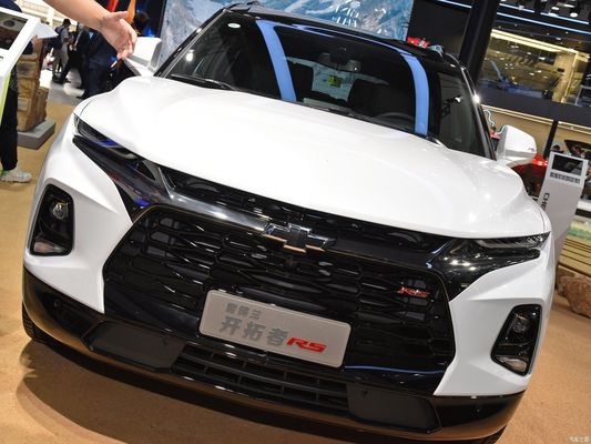 Gasoline Car Chevrolet Blazer Mh 650t RS Twin-Clutch 4WD White Night Version SUV
