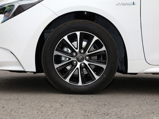 Displacement 1600-2500CC Toyota Levin Smart Electric Hybrid 1.8L Deluxe Electric Car