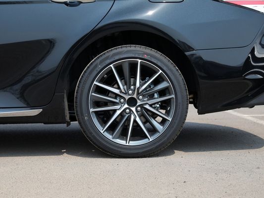 2023 2.5g Deluxe Edition with Tiptronic Gearbox and Gasoline Fuel Type