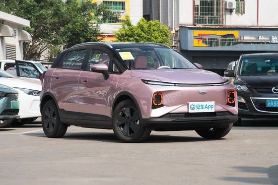 Customization Geely Geometry E 2023 401km Pink Special 5-Seater EV SUV 4006*1765*1550