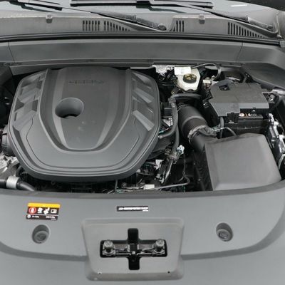Displacement 1600-2500cc Geely Xingyuel 2.0td High Power Automatic Fwd Flagship SUV