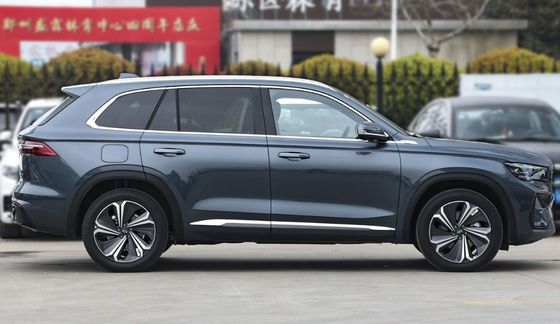 Geely Xingyue L 2023 4WD Flagship SUV Edition with Braking System 4WD 4745*1860*1745