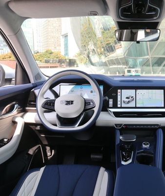 Geely Xingyue L 2023 4WD Flagship SUV Edition with Braking System 4WD 4745*1860*1745