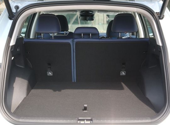 Geely Xingyue L 2023 4WD Flagship SUV Edition with Braking System 4WD 4745*1860*1745