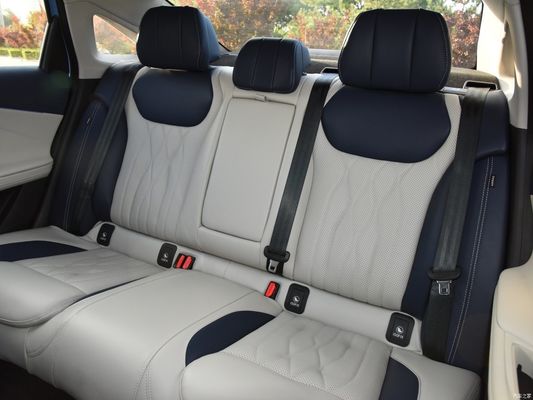 Chery Arrizo 8 DCT Gasoline Car with 5 Seats and Online/Local After-sales Service