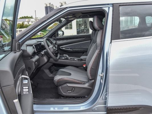 Displacement 1000-1600CC Geely Altas PRO Boyue Cool 1.5td Zhilian SUV Gasoline Car