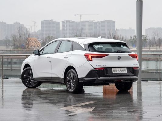 Buick Velite 6 2022 Internet Smart PLUS Version Electric Car with 170 Km/H Top Speed