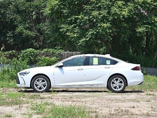 Buick Newragel 25t 2024 Car and Gasoline Fuel with 1000-1600CC Displacement