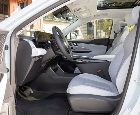Buick E5 2023 Smart Enjoy Long-Life Version Curb Weight 2125kg After-sales Service Local