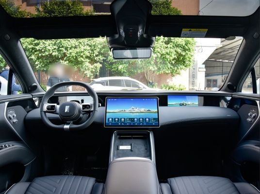 Closed Body Type Hongmeng 116 Degree Rear Drive Version Electric Car 2023 Avatar 11