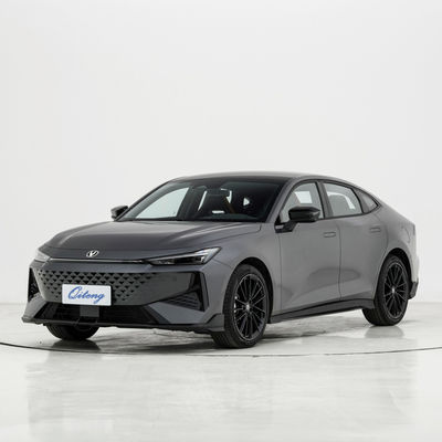 Changan Uni-V 1.5t 5-Seat Gasoline Car Electromagnetic Braking System and FWD Drive