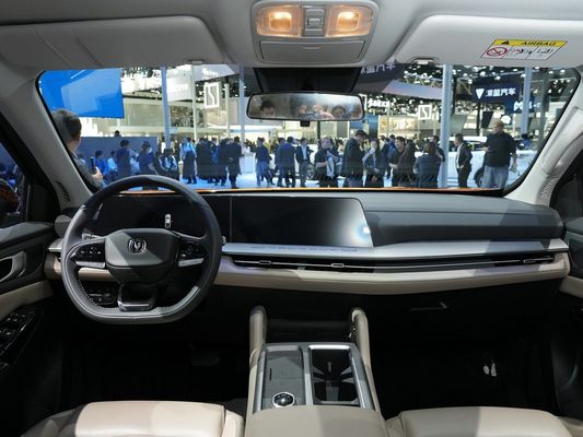 Customization Offered Changan Uni-V 1.5t Petrol Car 5 Seats Sedan Uni V Gasoline Car