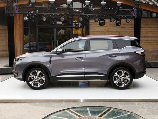 Chery Tiggo 7 Plus 1.5t Mt Luxury Version Gasoline Car Seats 5 Top Speed Km/H 186-200