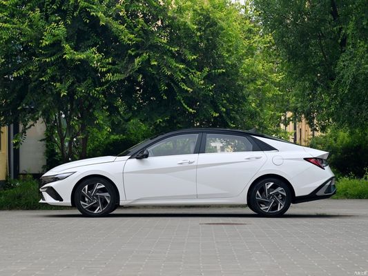 Automatic Hyundai Elantra 2023 1.5L CVT Top Flagship Edition Displacement 1000-1600CC