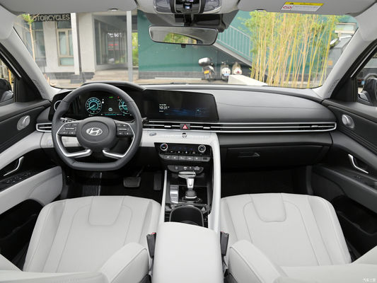 Automatic Hyundai Elantra 2023 1.5L CVT Top Flagship Edition Displacement 1000-1600CC