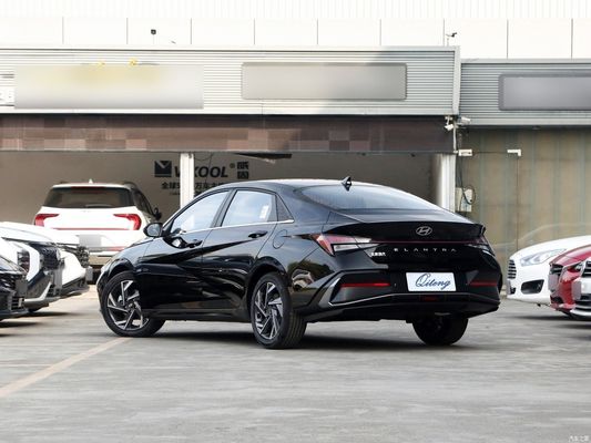 Hyundai Elantra 2023 1.5L CVT Lux Edition Gasoline Vehicle and Displacement 1000-1600CC