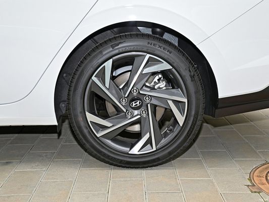 Hyundai Elantra 2023 1.5L CVT Gasoline Vehicle Top Flagship Edition within 1000-1600CC