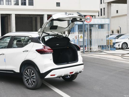 Gasoline-Powered 2023 Nissan Kicks SUV with Automatic Gearbox and Fashionable Design