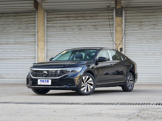 2023 Model VW Passat PHEV Long Battery Life Luxury Sedan for Customer Requirements