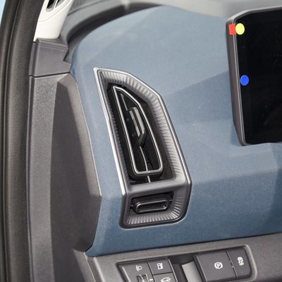 KIA EV5 530 Light Air Land SUV Electric Car with Left-Steering and 64.2Kwh Battery
