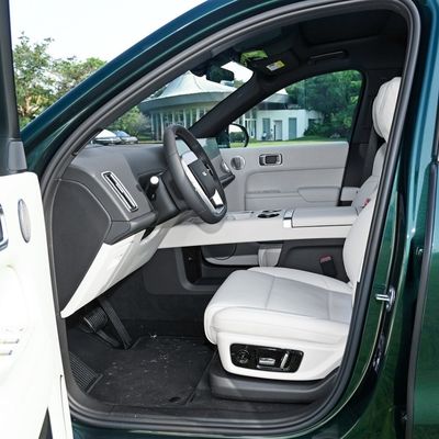 2024 Green Lixiang L9 PRO/Ultra Extended Range Hybrid Car with Electromagnetic Braking