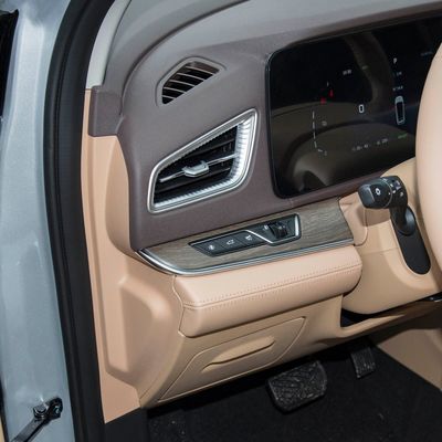 2024 Glory Edition 100km 7-Seats SUV Manufactured in Customized Request