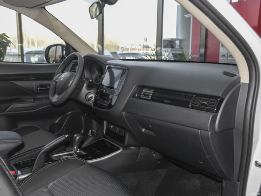 2021 Outlander Fwd SUV Gasoline Energy Type and Durable 2.0L 166 Horsepower L4 Engine