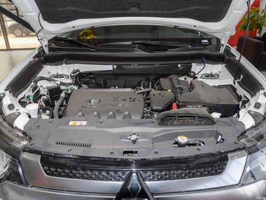 2021 Outlander Fwd SUV Gasoline Energy Type and Durable 2.0L 166 Horsepower L4 Engine
