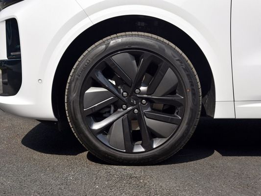 2024 L6 Max Electric Car Hybrid/Range Extended Car Energy Car with Left-Steering