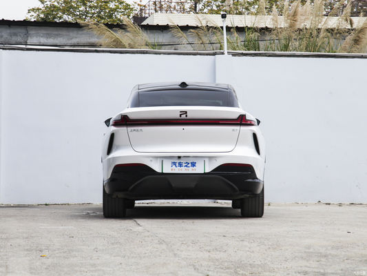 Rising Auto R7 Screen Master PRO 2023 Electric Vehicle EV with 5 Seats and Long-Range