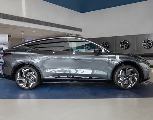 2023 Rising Auto R7 Long-Range Screen Master Version Electric Crossover with Design