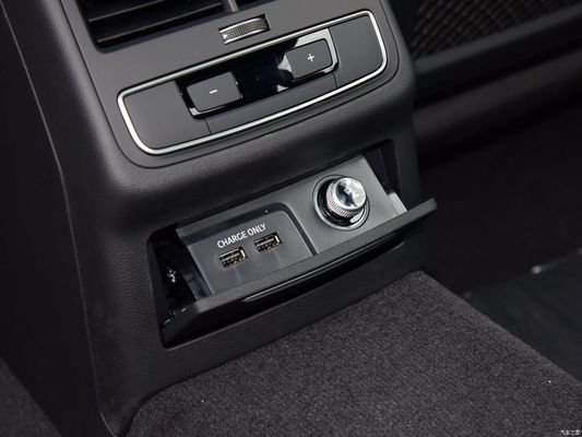 Audi A4l 2023 45tfsi Quattro Selected Dynamic Version Sedan with Automatic Transmission