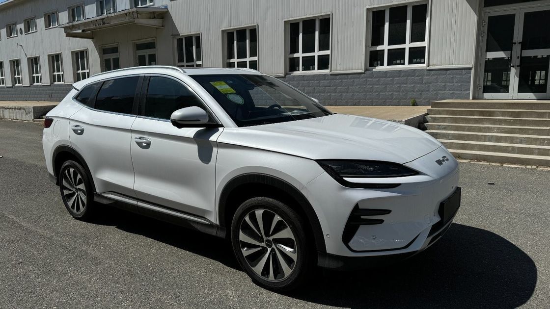 2023 Byd E2 EV Car Luxury Edition Pure Electric Car with White Color and Left Steering