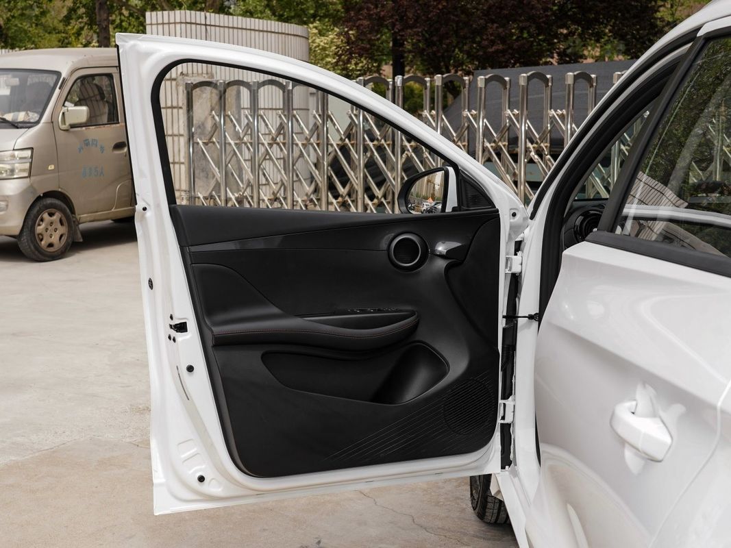 2023 E2 Luxury Car Fast Shipping Professional Service SUV Body Style SUV Steering Left