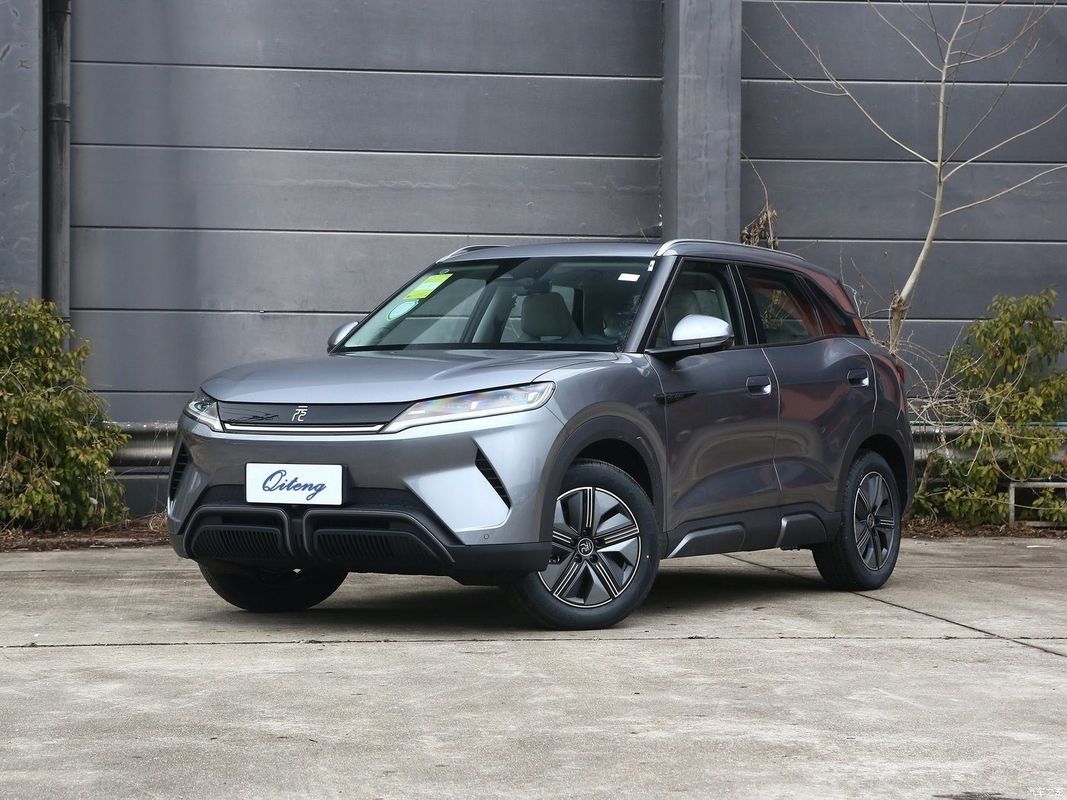 2024 401km Transcendence SUV White Exterior Color BYD Yuan UP with Advanced Technology