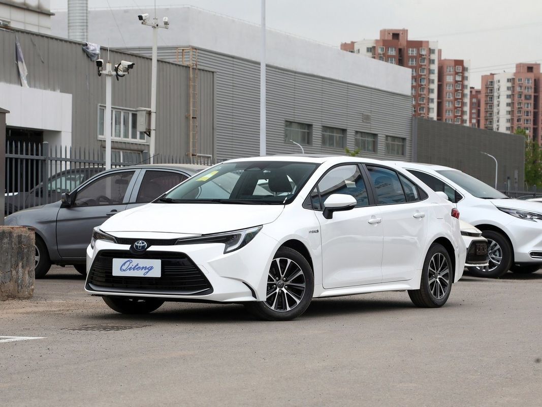 2023 Gasoline Smart Levin Smart Electric Hybrid 1.8L Deluxe Version Car with Design