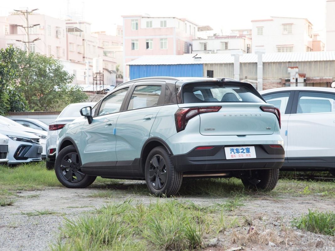 Customization Electric Vehicle EV SUV Geely Geometry E 2023 401KM Lighting Tiger 5-seat
