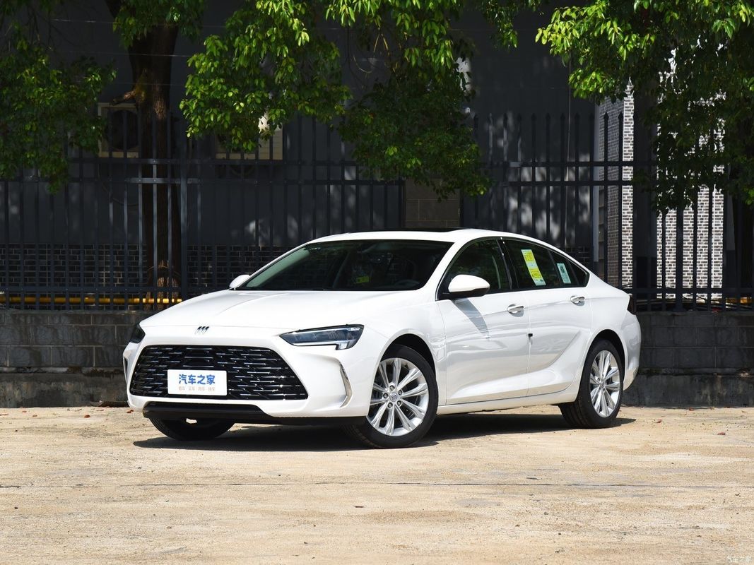 Left-Steering 2024 Type Buick Regal 2.0t Automotive Regal Turbo 28t Indulgent Edition
